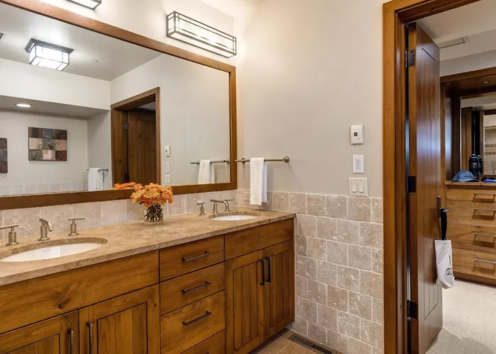 Abode At Fox Run