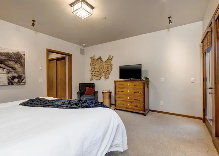 Abode At Fox Run *